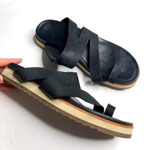 Merrell Juno Wrap black leather comfort sandals 9